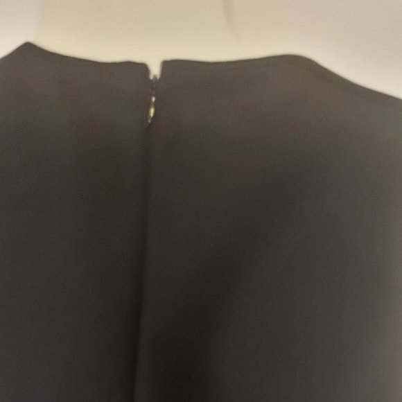 Scuba Sheath Black & White Sleeveless Casual/Party Dress - Picture 3 of 3